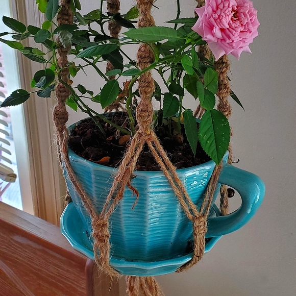 Natural Handmade Jute Plant Hanger Large - Picture 3 of 15